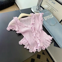 紫の木の耳元vネックの氷の糸のニットの半袖のtシャツの女性の短いタイプの飛袖の正肩のドーパミンのデザイン感の上着