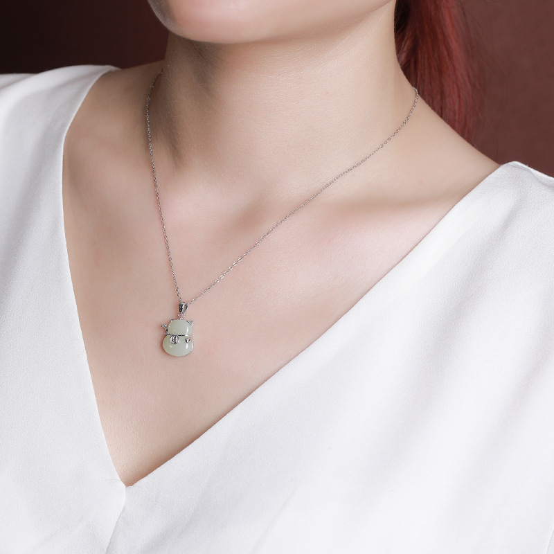 Mặt dây chuyền bạc S925 hình mèo con may mắn đính ngọc bích Hetian — Mặt Dây chuyền đơn (không có dây chuyền)
