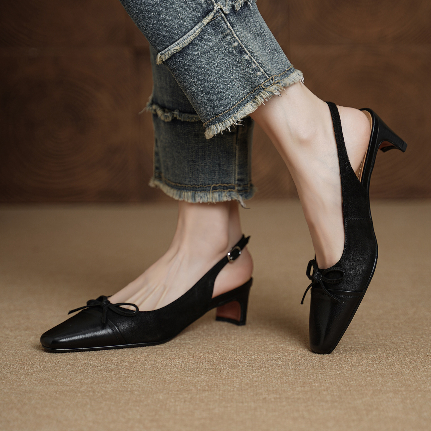 Sandal nữ da bò dệt gót 4.5 cm hở gót — màu nâu
