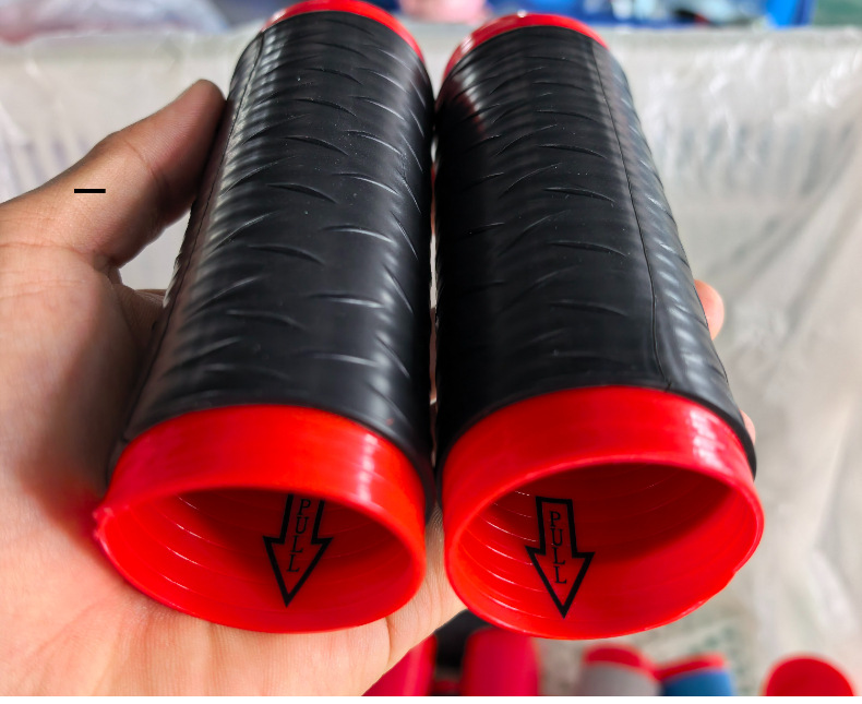 Motorcycle Handlebar Grips, Electric Vehicle Grip Covers, Non-Slip Silicone Covers, Easy-To-Pull Electric Vehicle Silicone Handle Covers