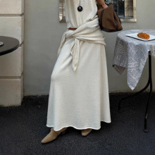 冷淡系灰色半身裙套裙女2025夏新款设计感休闲显瘦亚麻长裙