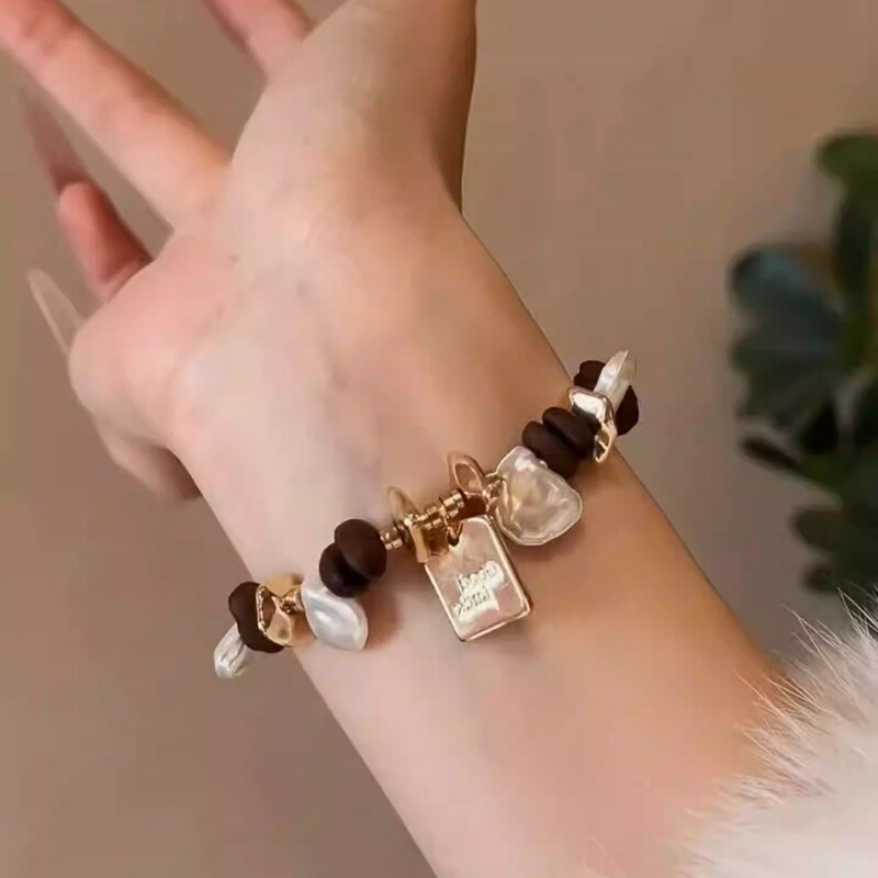 Retro Design Coffee Bean Beaded Bracelet, Exquisite Niche, Unique High-End French Creative Coffee Bracelet Retro Design Coffee Bean Beaded Bracelet, Exquisite Niche, Unique High-End French Creative Coffee Bracelet