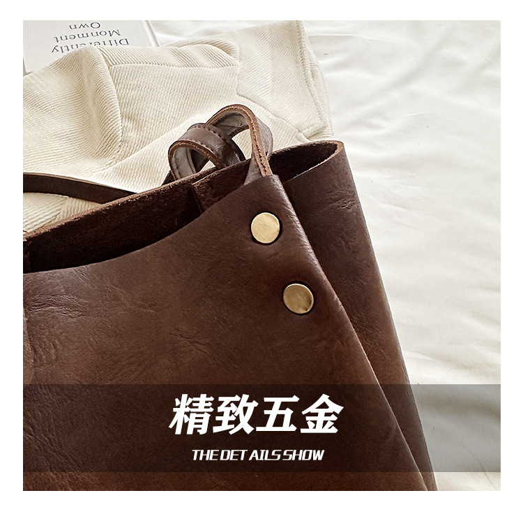 The new 2024 autumn collection features a retro, simple, large-capacity, solid-color, fashionable and individual single-shoulder underarm tote women's bag undefined