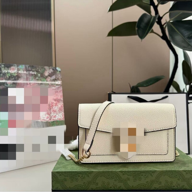 Gucci Classic Monogram Women's Dionysus WOC Versatile Fashionable Shoulder Crossbody Bag Trendy Handbag for Women Gucci Classic Monogram Women's Dionysus WOC Versatile Fashionable Shoulder Crossbody Bag Trendy Handbag for Women