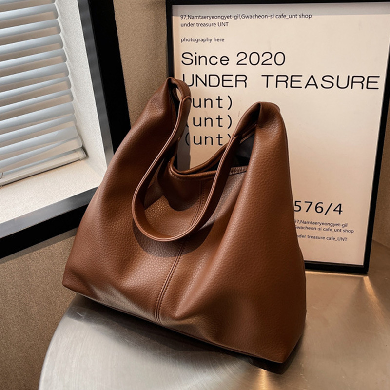 Cross-Border Single-Shoulder Tote Bag, Large-Capacity Stylish Handbag for Women, 2026 New Fashion Simple Casual Underarm Bag Cross-Border Single-Shoulder Tote Bag, Large-Capacity Stylish Handbag for Women, 2026 New Fashion Simple Casual Underarm Bag