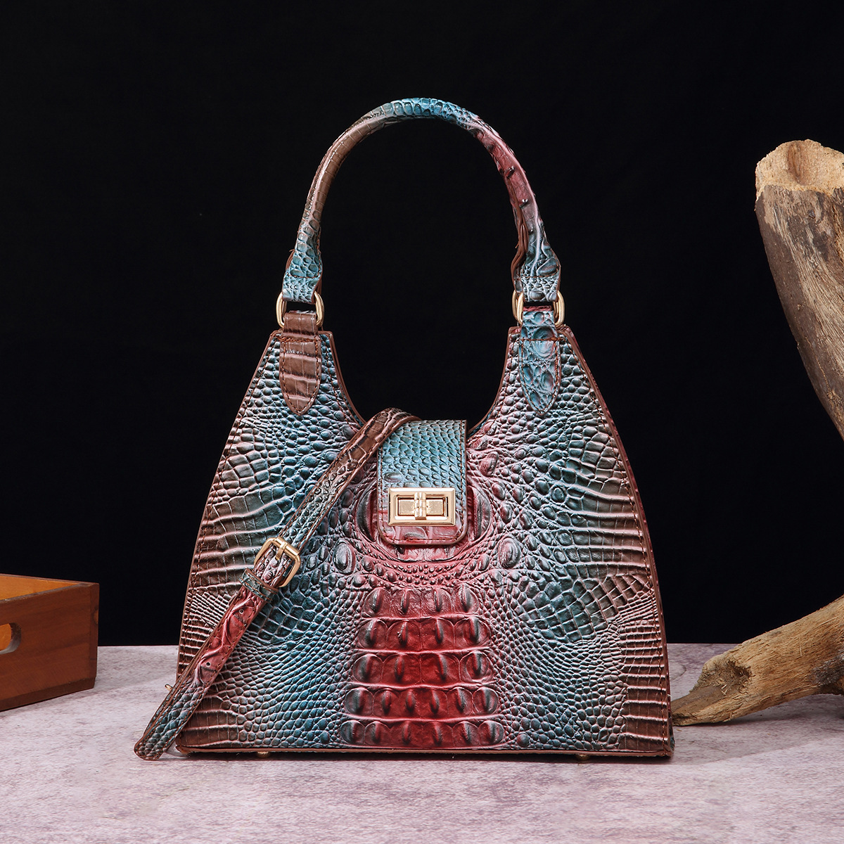 Women's Crossbody Bag Crocodile Pattern Fashionable Shoulder Bag_voghion.com
