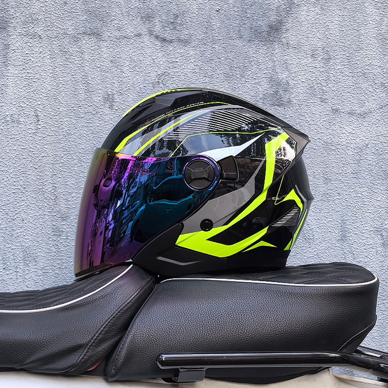 Dar amarillo con chapado en color