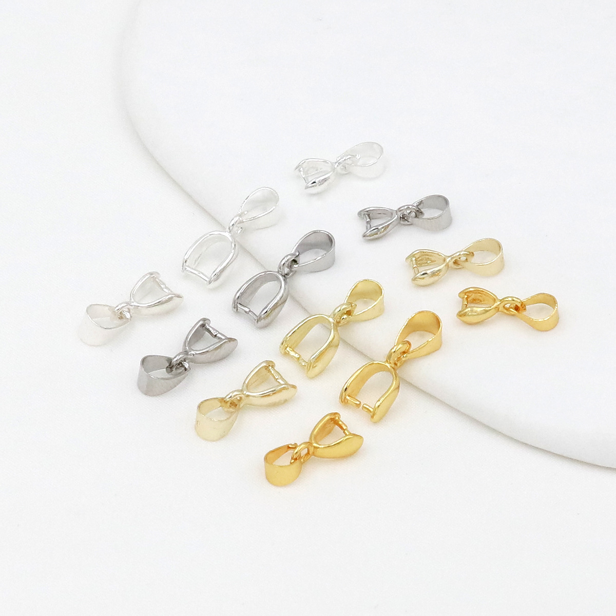 18K chapado en oro con semillas de melón colgantes hebilla de bandeja hebilla Jade colgante clip hebilla medio agujero titular del grano colgante hebilla DIY accesorios de la joyería