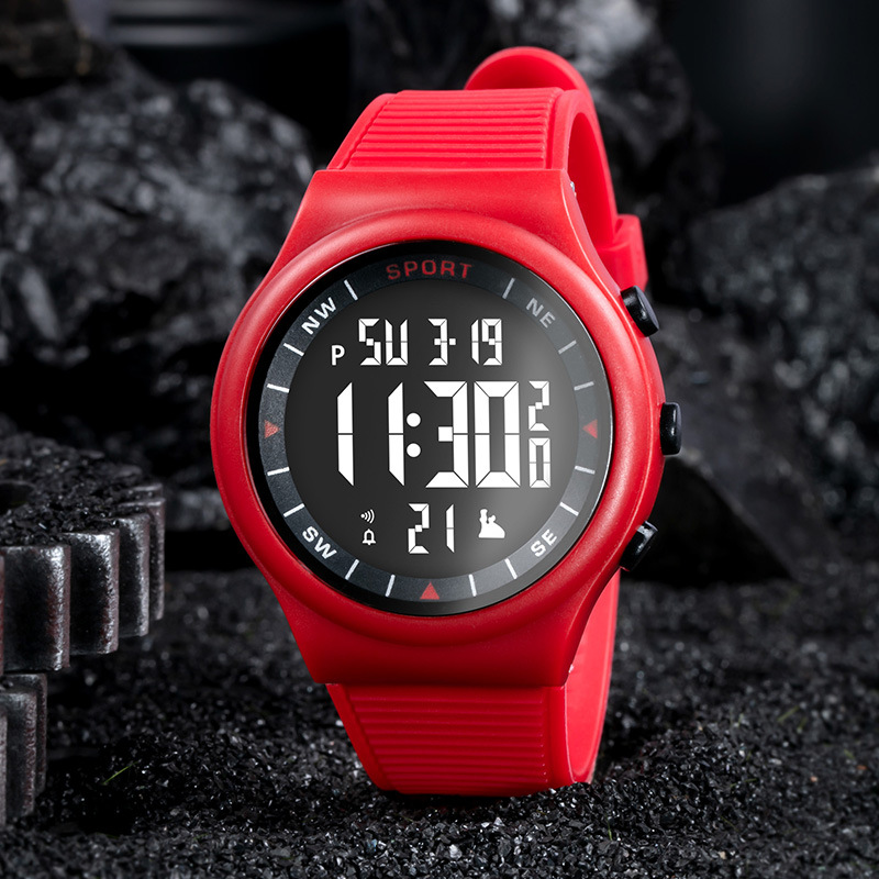 Ventas calientes de estudiantes de secundaria secundaria deportivos al aire libre cronómetro nocturno reloj electrónico multifuncional alarma reloj electrónico al por mayor