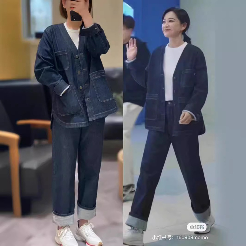 Star Jia Ling's jeans with Xiaohe are both intellectual and soft, cool and casual are fashionable.