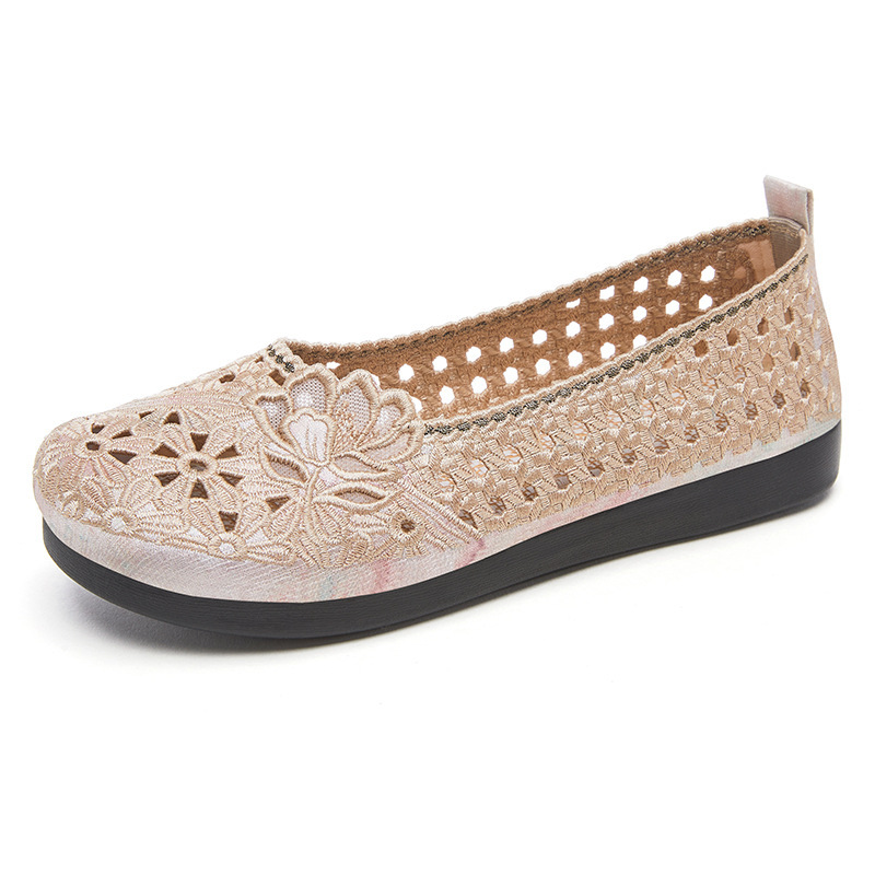 Zapatos de mujer con suela suave no cansan los pies de verano nuevos zapatos de tela viejos de Beijing zapatos de madres con un pie de zapatos de flores de flor de calzado chino image 6