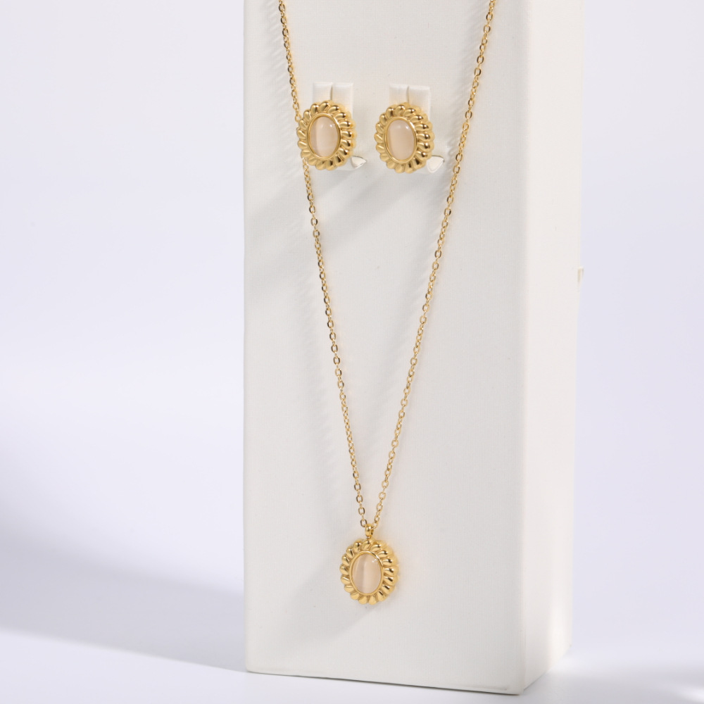 Fashion Simple Oval Pendant 18K Gold Stainless Steel Necklace Earring Suit_colorza_8