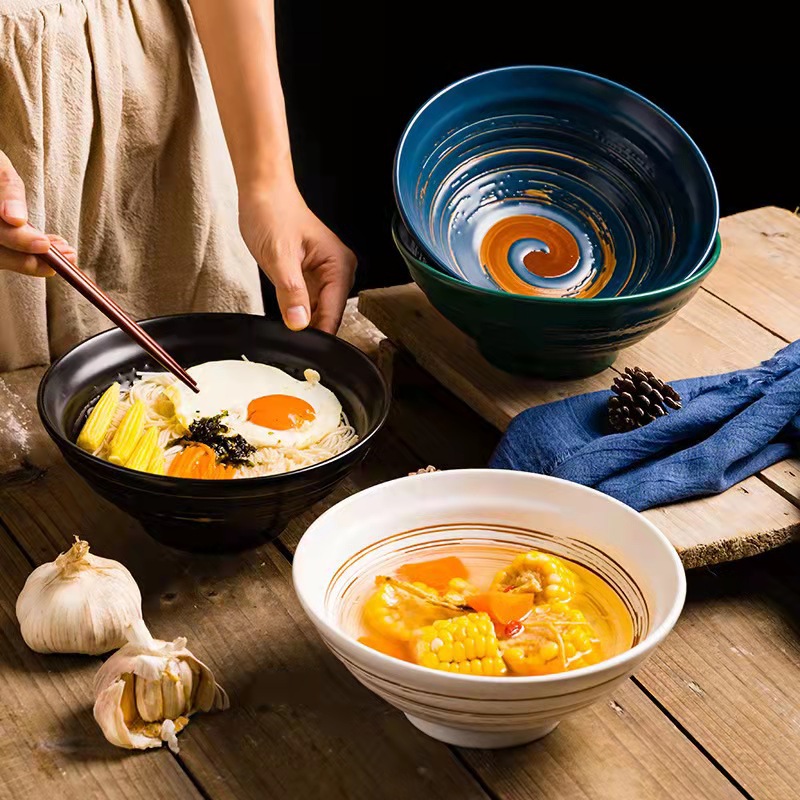 Nuevo restaurante personalizado tazón de altavoz de 8 pulgadas hogar creativo tazón de fideos instantáneos restaurante ensaladera tazón para hornear bajo vidriado