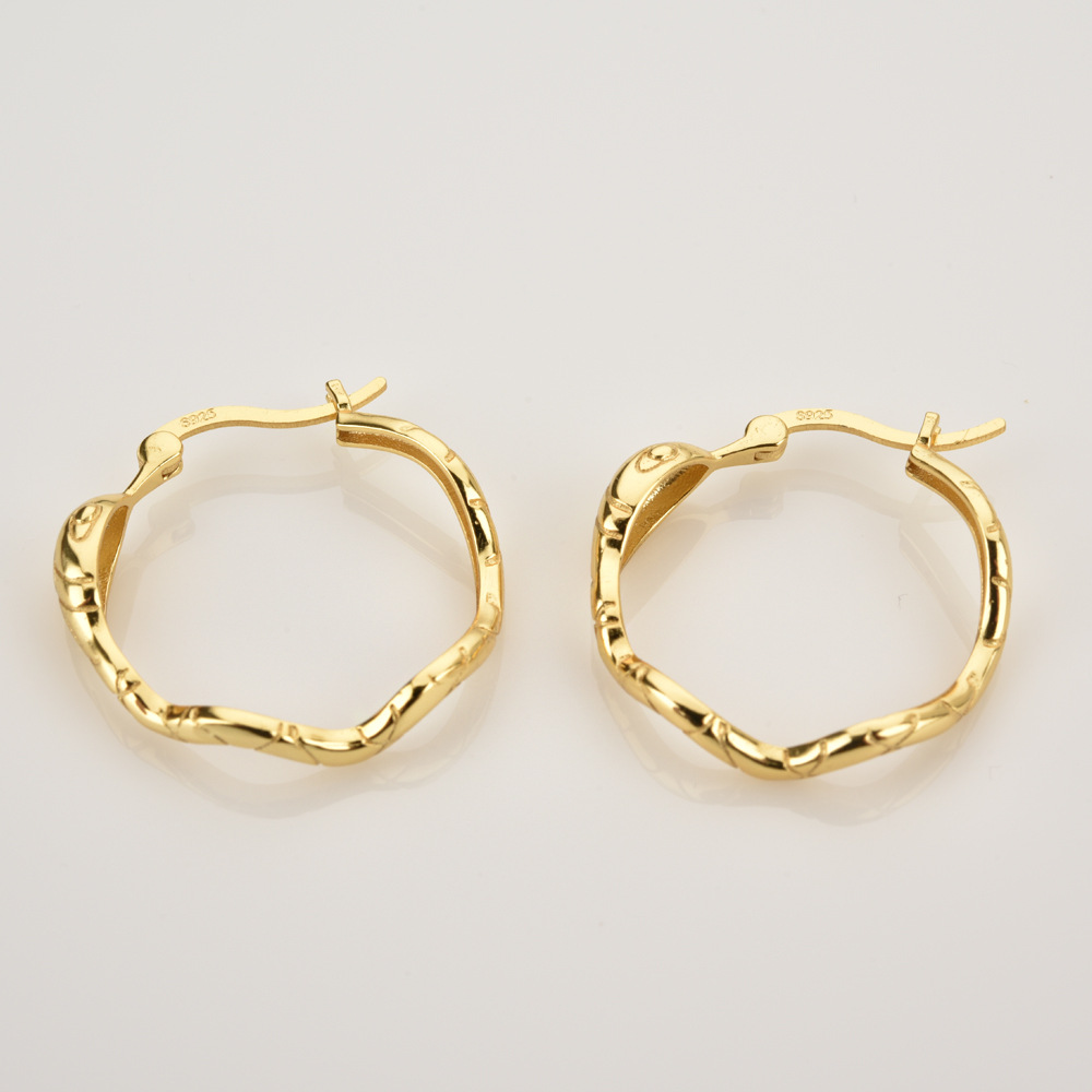 Title 4, Orecchini a cerchio grandi in argento sterling ...