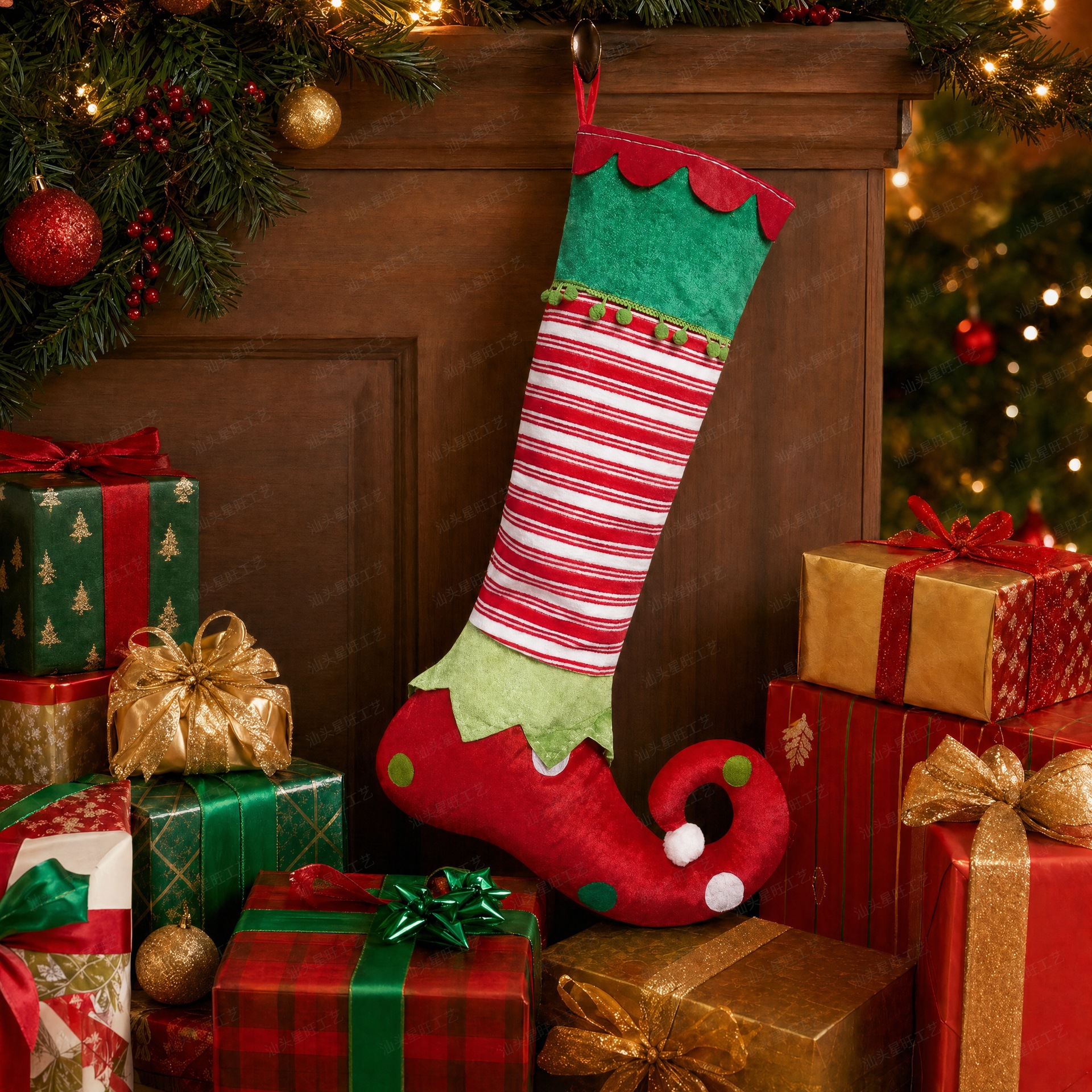 Nuevos productos transfronterizos calcetines de Navidad decoraciones bolsas de regalo grandes bolsas de dulces de forma de genio colgantes atmósfera festiva