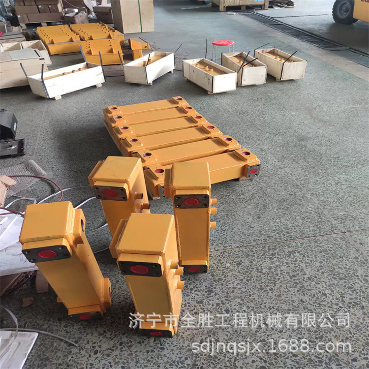SD32推土机后桥油冷器总成 推土机平衡梁 变速箱总成 发动机总成