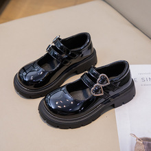 Ůͯܛ��СƤЬ�ļ��¿�ٴ�ܛ���д�ͯ����Ь��ͯ�r�����eƤЬ