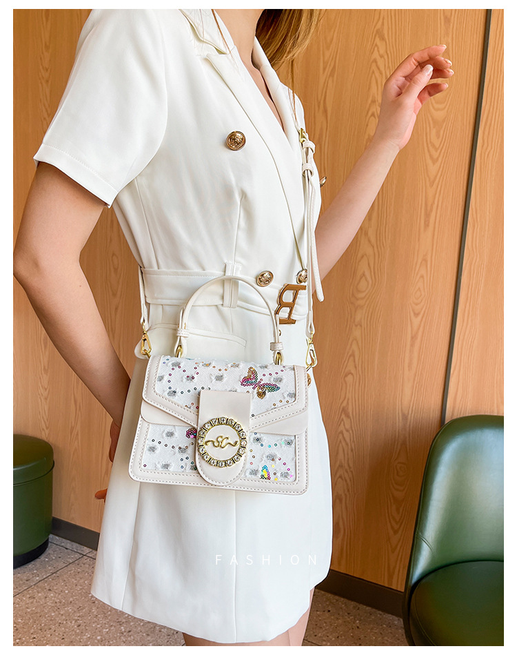 2023 New Hot Selling Japanese and Korean Bags Fashion Versatile Small Square Bag with Diamond Embedding Single Shoulder Crossbody Women's Bag_voghion.com