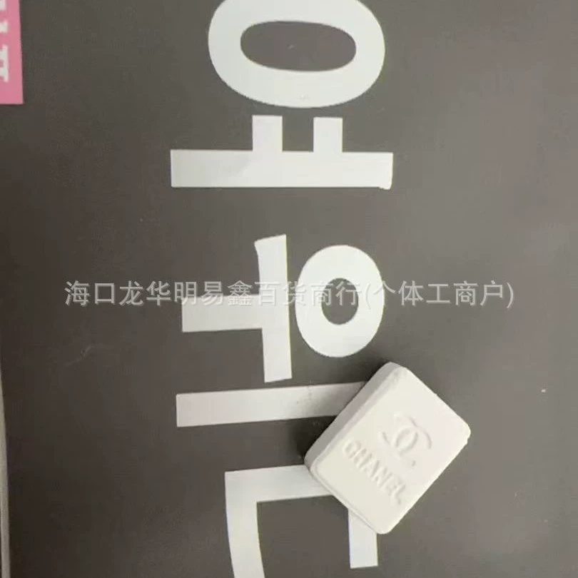 Мощное чувство сытости, жажда и сухость во рту контролируют аппетит. Одна капсула в день блокирует углеводы. Подходит для нетерпеливых людей.