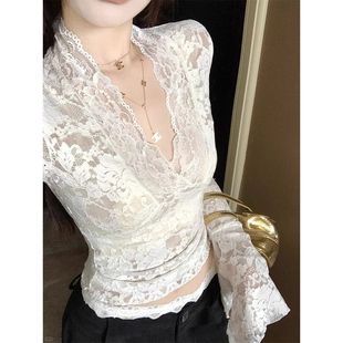 Design Sense Sexy V-neck Long-sleeved Lace Shirt Women's Early Autumn New Pure Spice Girl Short Tight Outer Wear Top