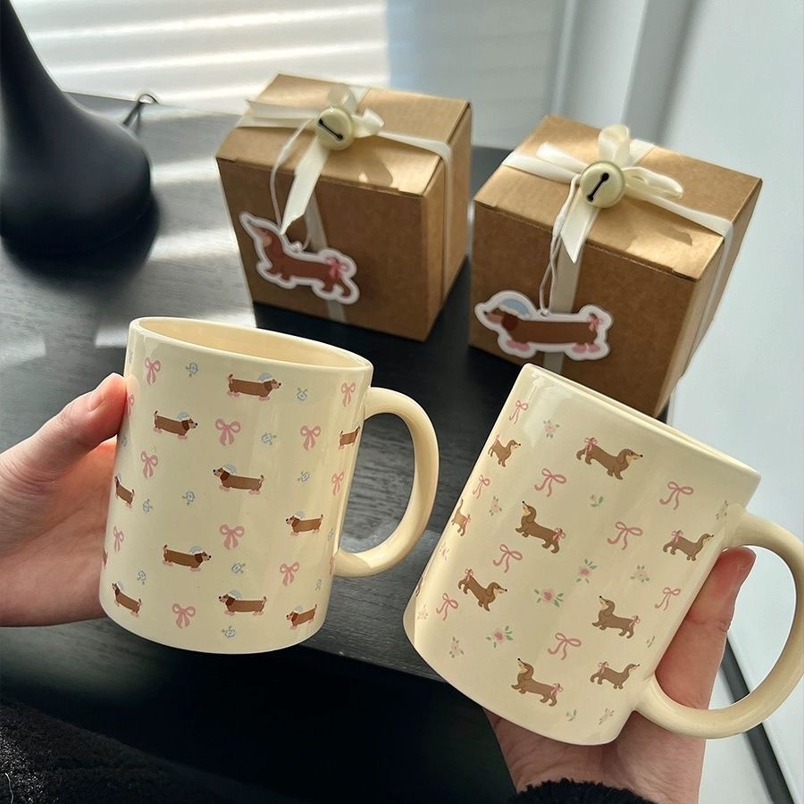 Internet popularidad adorable salchicha cachorro taza ins alto valor de la cara taza de agua doméstica regalos personales de negocios regalo de mano