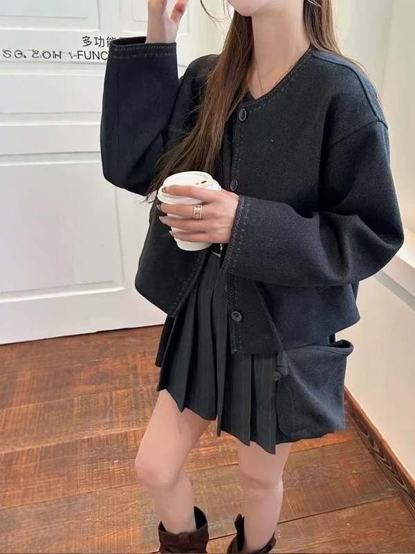爆款小香风短款毛呢外套女2025新款秋冬小个子圆领明线配包包上衣|undefined