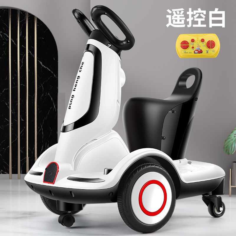 Coche eléctrico para niños Coche de equilibrio elegante Coche de control remoto Coche de juguetes para niños puede sentarse en la fábrica de motocicleta de kart