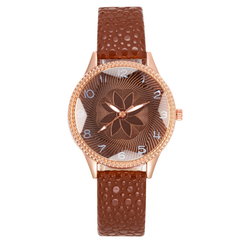 2023 nuevas mujeres reloj de comercio exterior retro espiral reloj de cuarzo de cuero entrega de una sola pieza ventas directas de la fábrica