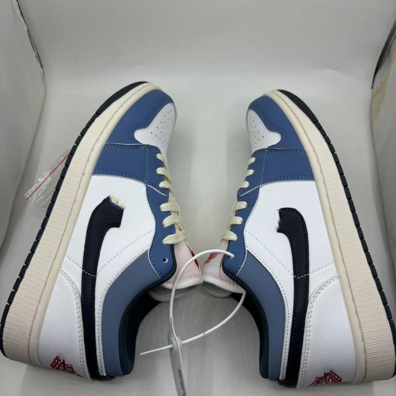 新しいAJ1シービークルブルーバイロウスニーカー、カジュアルでファッショナブルな中学生靴、ネットセレブと同じスタイル、トレンドスポット卸売|undefined