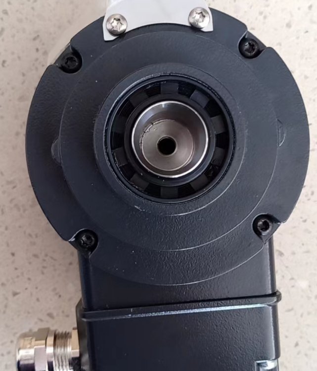 Germany BAUMER encoder GXMMW.A208P22 original import advantage supply