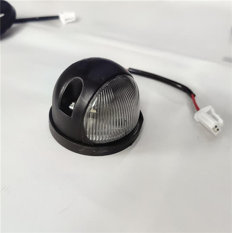 Roof light compatible with Auman ETX cab H2 marker light 3569 series ceiling width indicator light circular exterior roof light