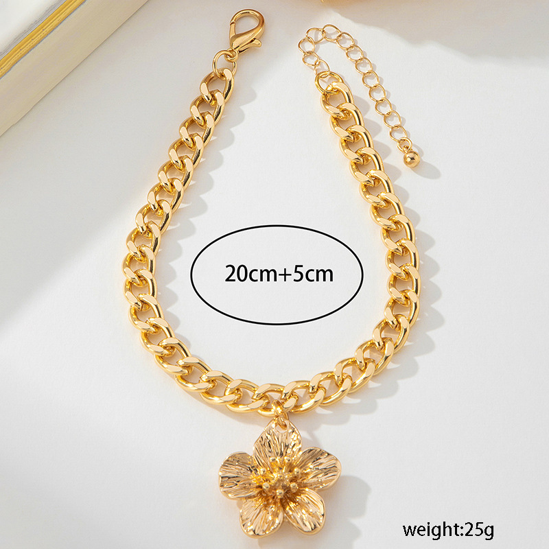 Joyas transfronterizas europeas y estadounidenses moda temperamento dorado flor tobillas metal femenino simple cadena gruesa floral pie adornamiento