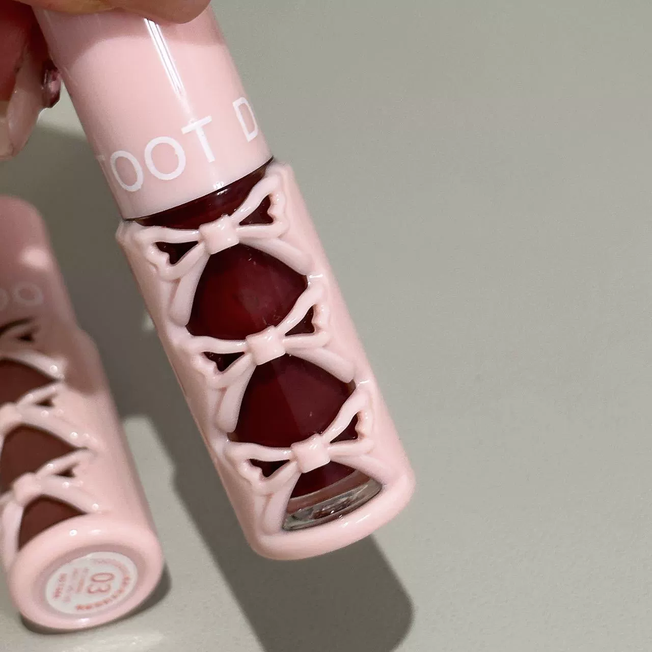 Toot Dodo Moisturizing lip gloss, mirror effect, long-term effect