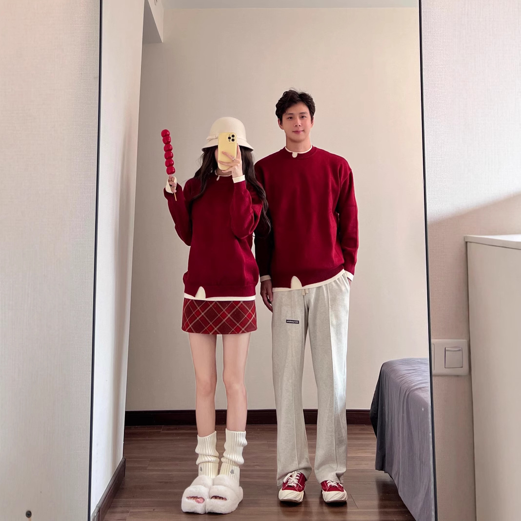 인생의 해 커플의 크리스마스 올매치 가짜 2 피스 풀오버 시대 감소 니트 셔츠 레드 년 스네이크 루즈 트렌디 브랜드 스웨터