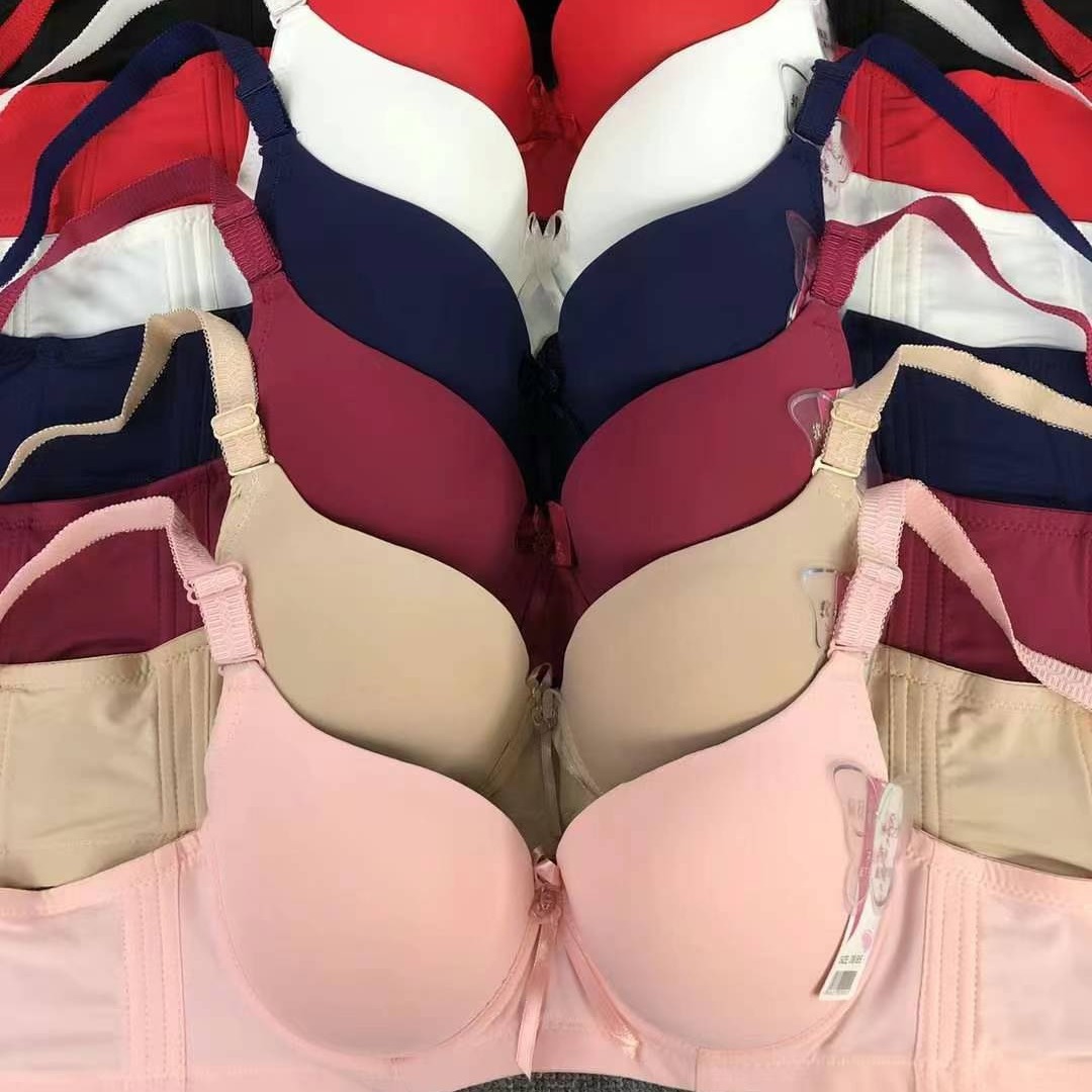 Nuevo estilo de verano brillante sin marcas cómodas ropa interior brillante sexy desnudo sujetador contra el pecho contra la caída del sujetador