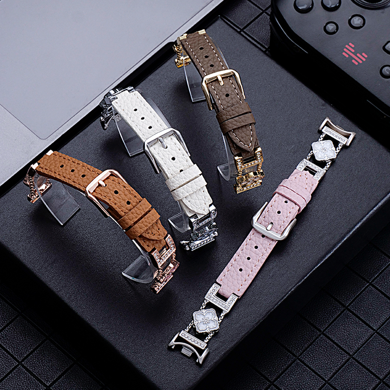 Suitable for Xiaomi 89 Bracelet for Women, Four-Petal Flower Pattern with Lychee Texture Leather Strap, Xiaomi 10 Redmi Watch 5/6 Watch Strap