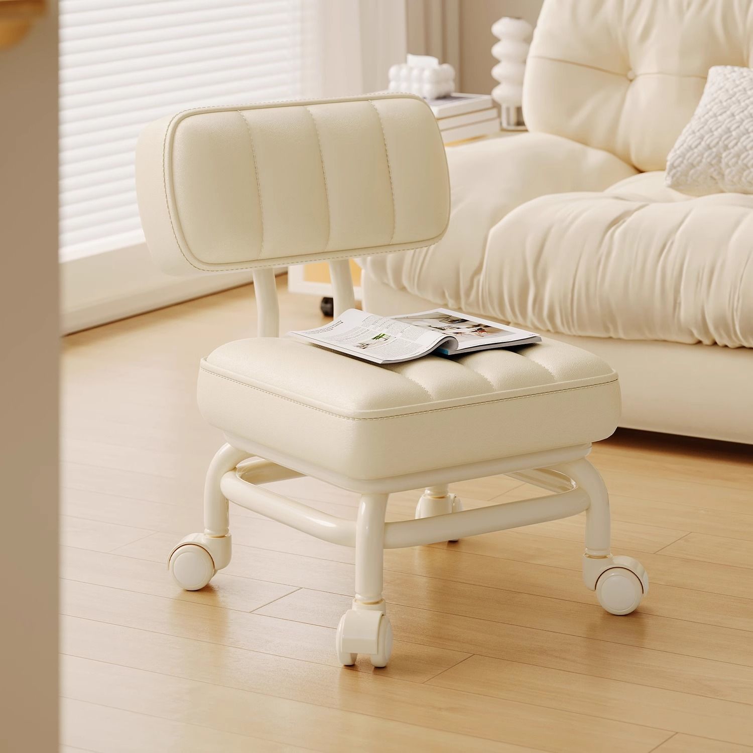 Rolling Stool with Swivel Wheels, Silent Household Stool for Children Learning to Walk, with Backrest, Shoe-Changing Bench, Child Care Tool Factory