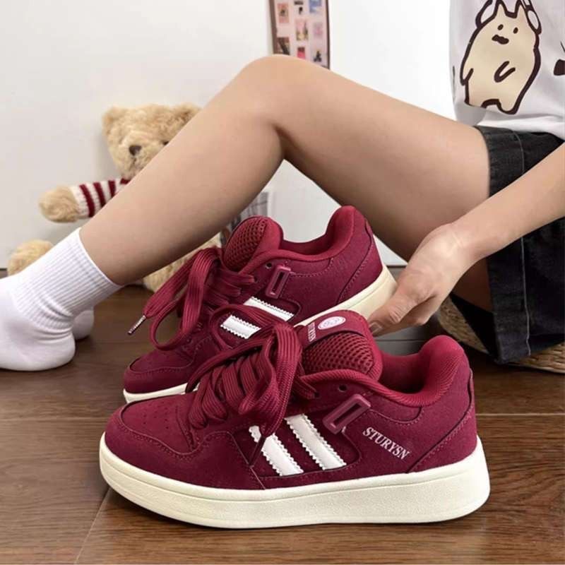 Zapatos de skate femeninos negros de dos barras con suela gruesa ocio 2026 nuevos estudiantes de primavera y otoño con suela suave zapatos de la universidad de cabeza redonda
