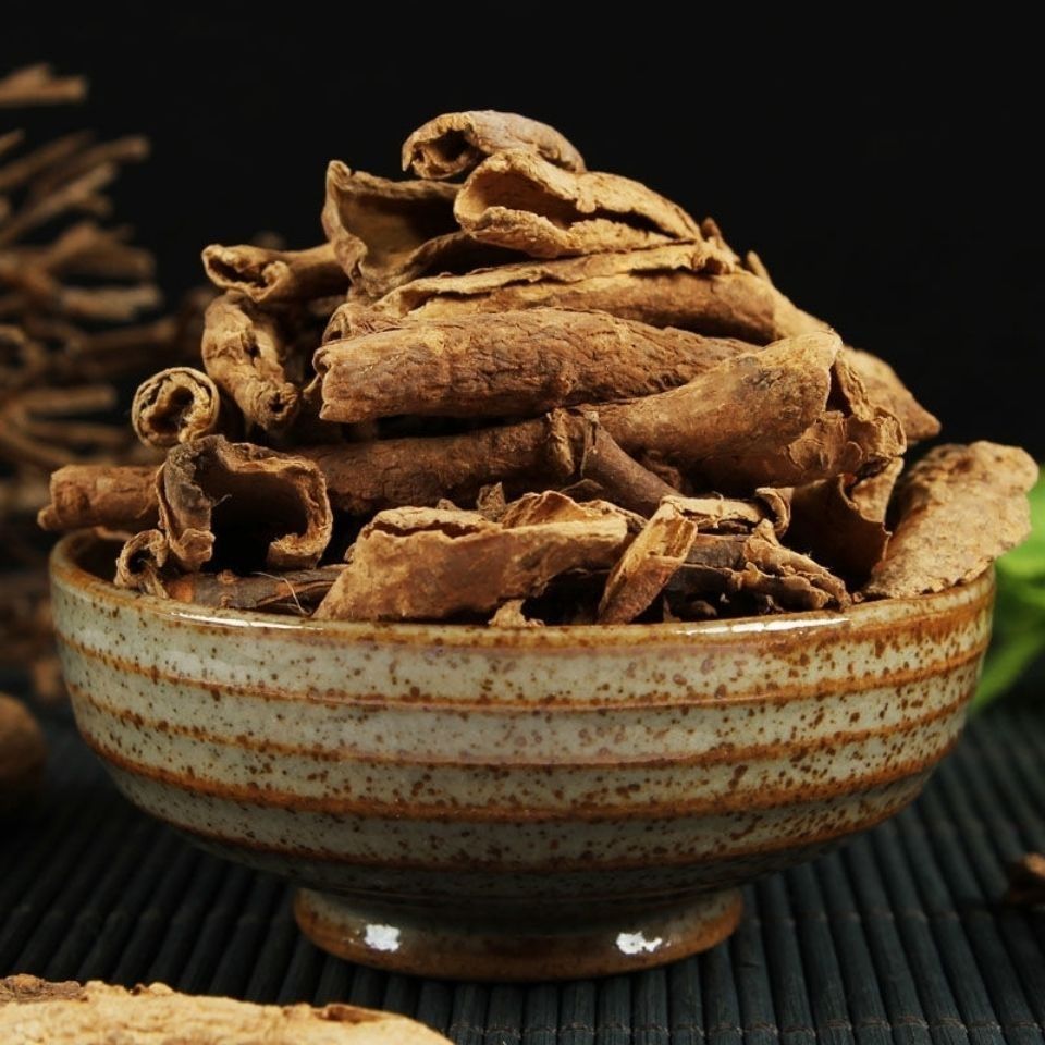 Wu Jia Pi Acanthopanax Root Bark 500g Dried Wujiapi Herb for Tea and Wine Infusion quality and texture
