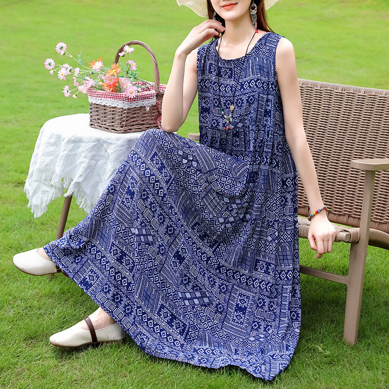 Cotton Silk Dress 2025 Summer Bohemian Style New Sleeveless Holiday Artificial Cotton Age-Reducing Versatile Long Skirt