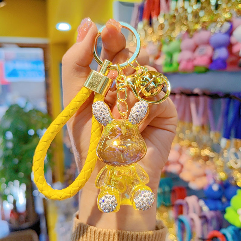 Diamante cristal conejo de dibujos animados resina llavero colgante encantador llavero de automóvil creativo bolsos accesorios de mujer regalos