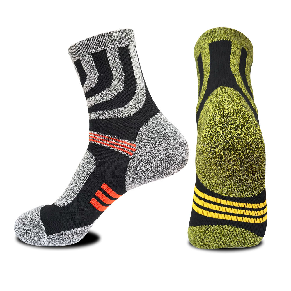 Hiking and mountaineering soles padded men's outdoor sports socks high-top basketball socks manufacturers wholesale cross-border
