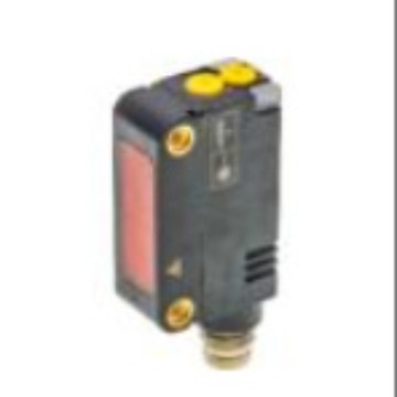 德国IPF  PR310370 激光传感器，反射式，42x20x11mm