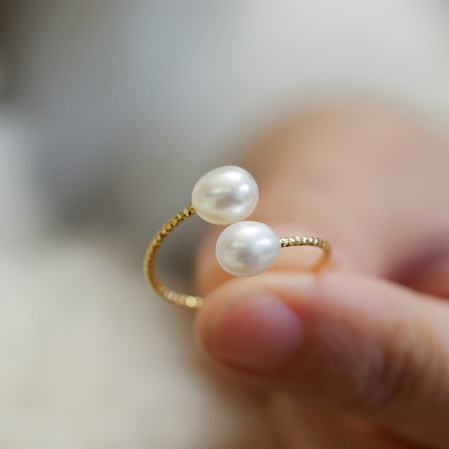 French elegant natural freshwater pearl ring for women, three-color pearl live index finger ring, light luxury ring, gentle style