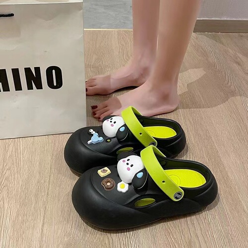 Women's Summer Outdoor Wearing Thick Sole Hole Shoes 2024 New Home Heel Increase Anti-Slip Anti-Odor Wear-Resistant Cool Slippers