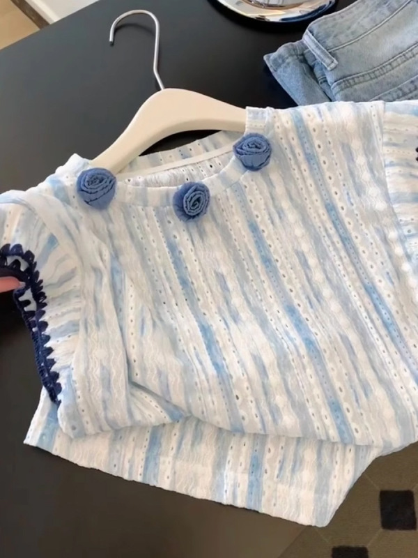今年人気のブルーの綿とリネンのストライプ半袖Tシャツ夏の新しい韓国風甘い立体花シックなシャツ|undefined