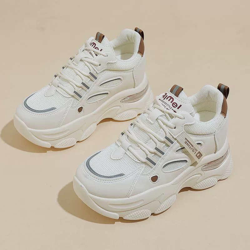Женские туфли для увеличения роста, легкая новая сетчатая осенне-зимняя повседневная спортивная обувь на толстой подошве 2025 года для маленьких людей, которые выглядят выше.