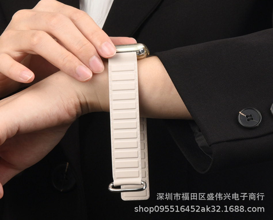 Fashion creative silicone magnetic strap suitable for iwatch8 color matching Apple watch sports applewatch1-7