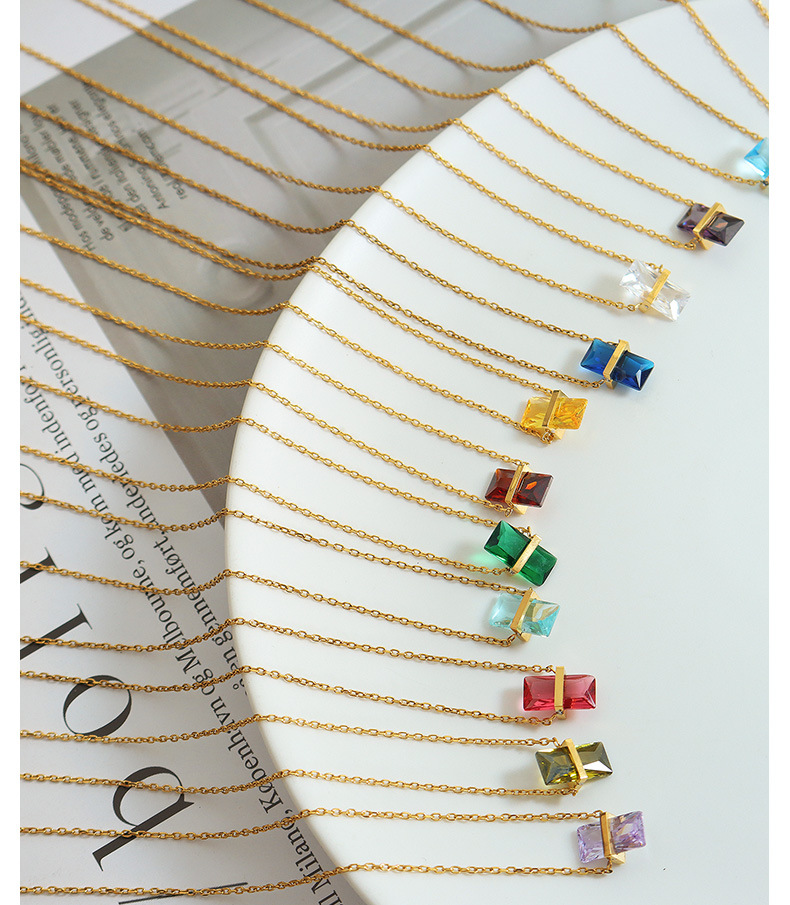 Simple Style Square Titanium Steel Plating Zircon Pendant Necklace