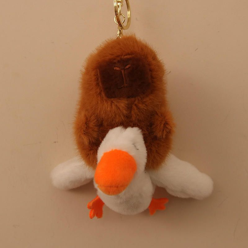 Nueva línea de tracción Kapibala muñeca peluche cachorro capibara gran ganso Kapibala muñeca bolso colgante
